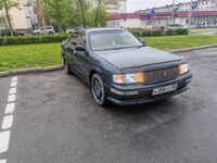 Toyota Crown, 1992